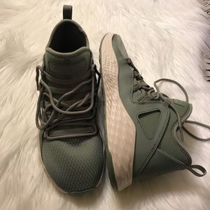 • 🌟 ⬇️ $180 ORIGINALLY 🌟